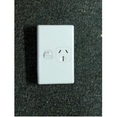 Single Power Point V 15a NPE